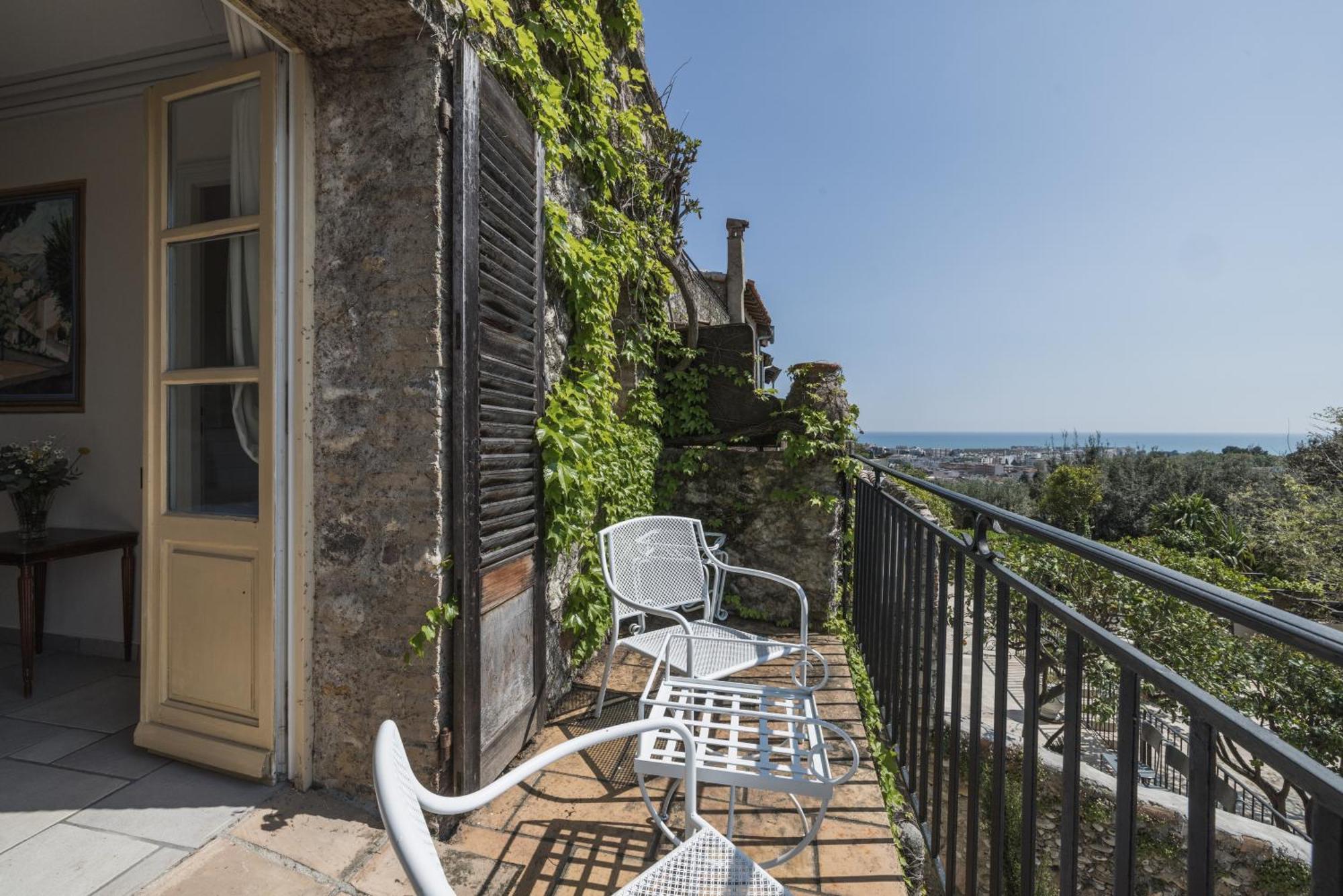Chateau Le Cagnard Cagnes-sur-Mer Exterior foto